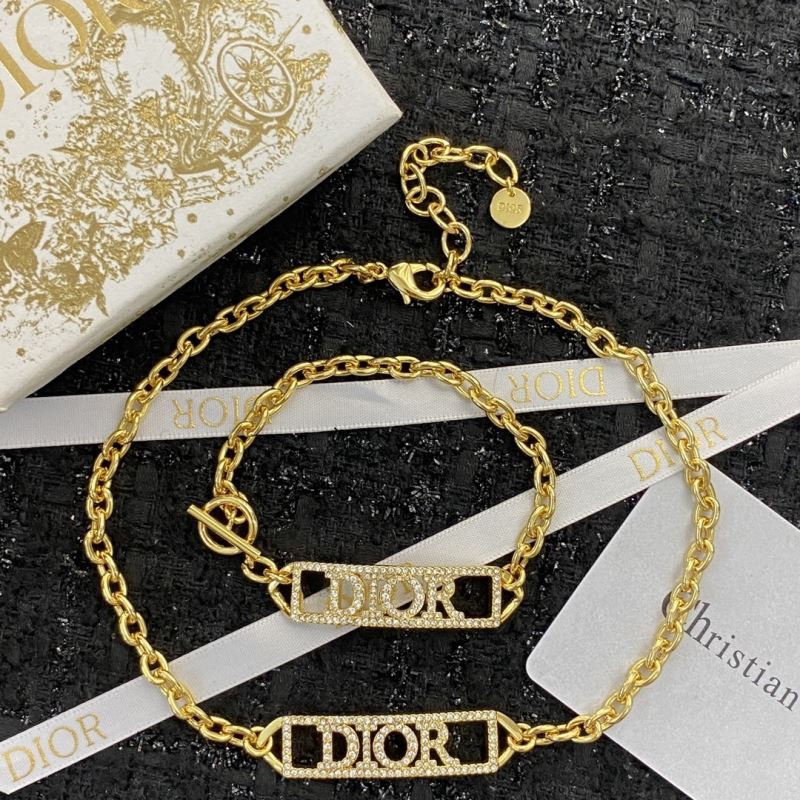 Christian Dior Necklaces